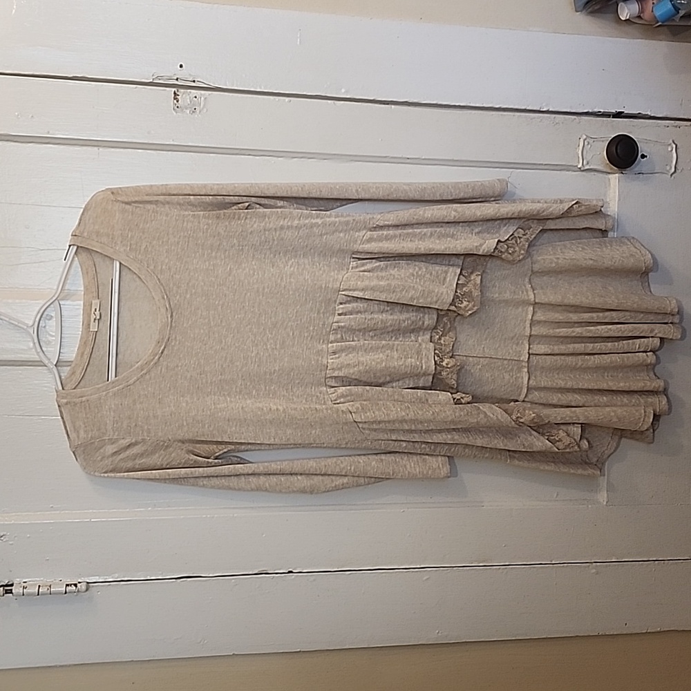 Maurices tunic long sleeve size medium